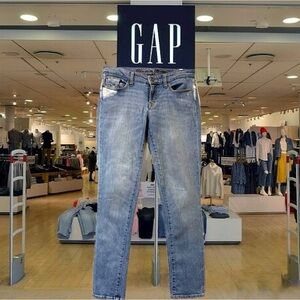 Vintage Gap Premium Skinny Destructed Jeans
